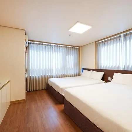 Hotel Aventree Yeouido