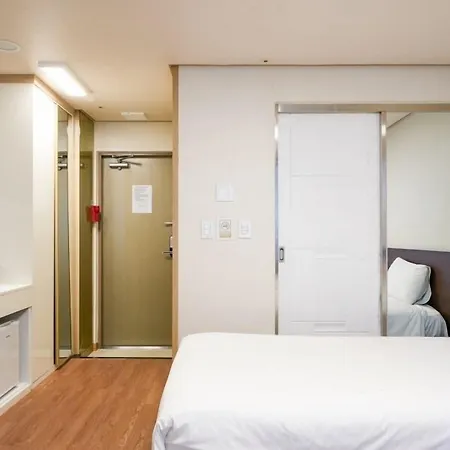Hotel Aventree Yeouido