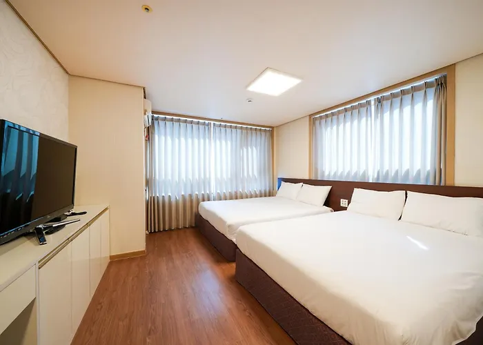 Aventree Yeouido Hotel