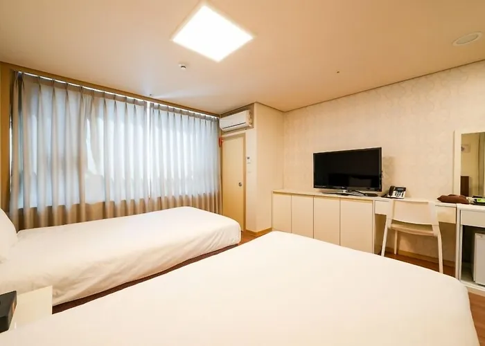 Aventree Yeouido 酒店 3*