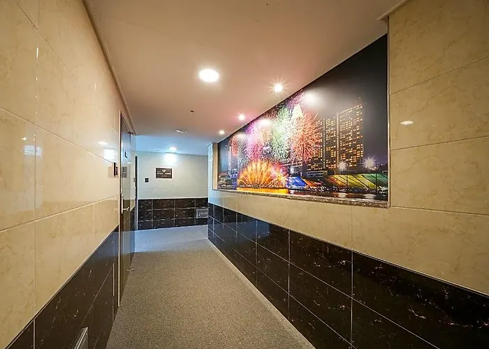 Aventree Yeouido Hotel