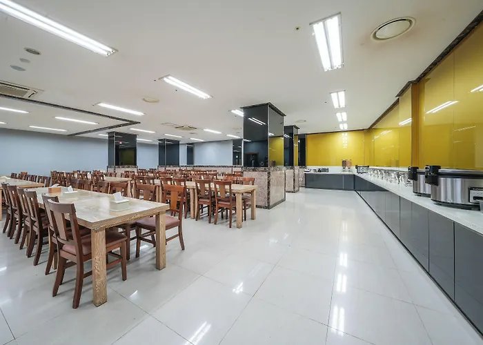 Hotel Aventree Yeouido