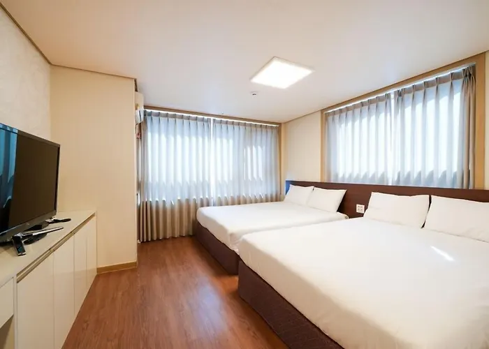 Hotel Aventree Yeouido